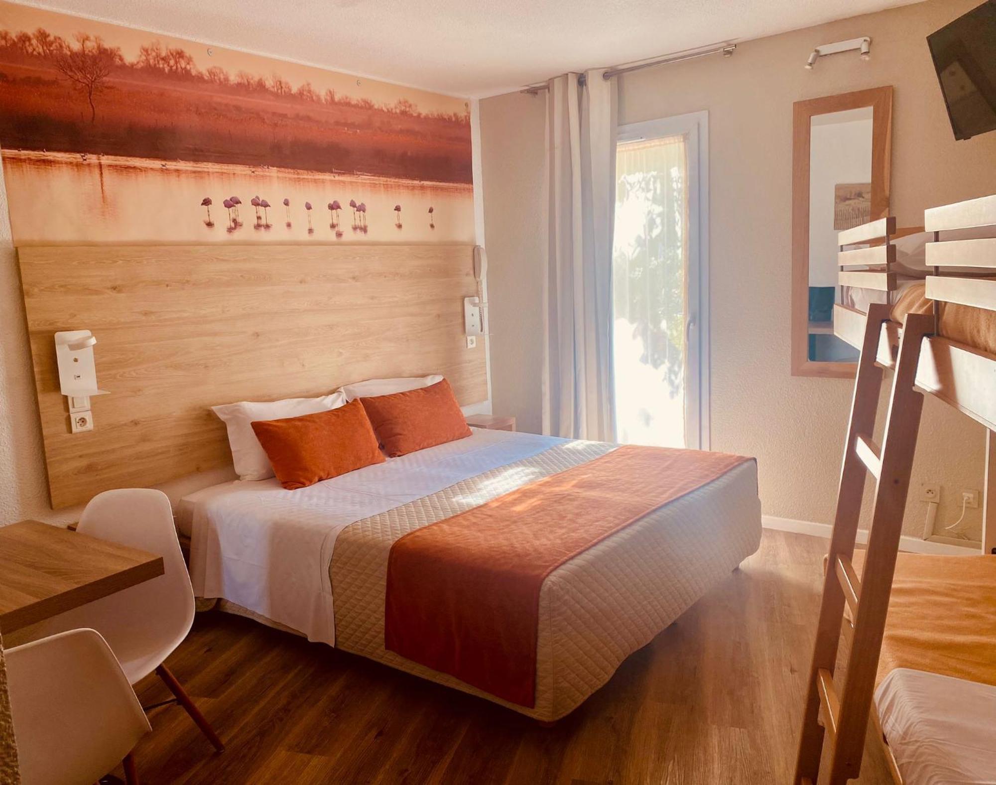 Des Ponts D'arles Hotel 3*